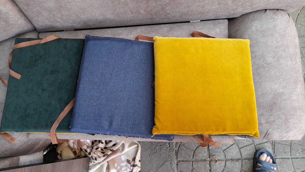 Продам накидки на табуретки