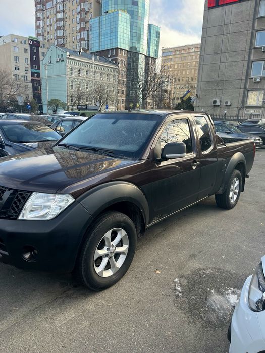 Hassan Navara D 40 2.5