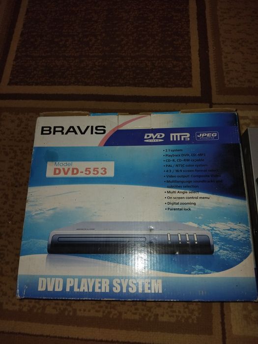 Продам DVDпроигрыватель на дисках BRAVIS