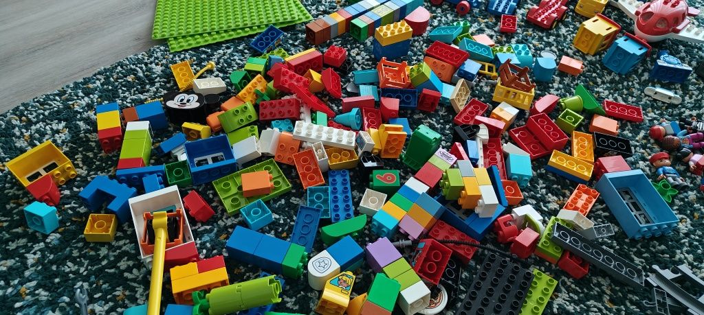 Lote LEGO Duplo  +300 peças