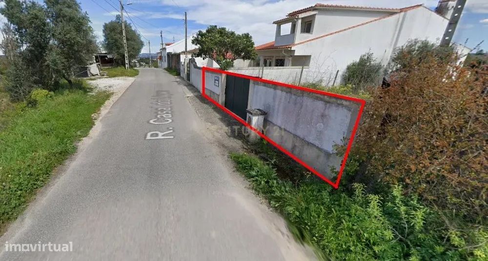 Terreno Rústico - Interesse arqueológico - 12 metros de frente