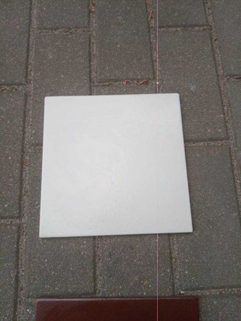 Okazja !!!Kafelki, płytki ceramiczne 1500 sztuki gratis 140 płytek gre