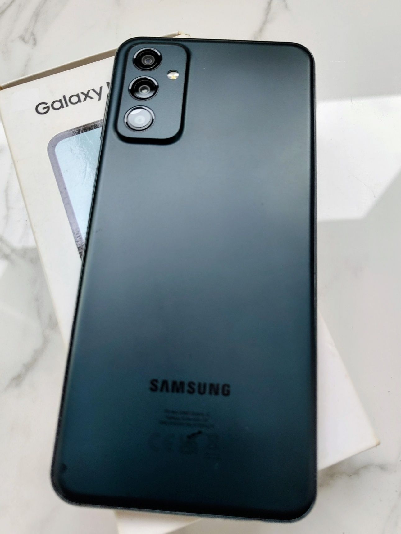 Samsung m23 4/128Gb гарний стан.