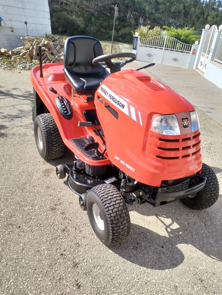 Trator corta relva  15cv semi-novo