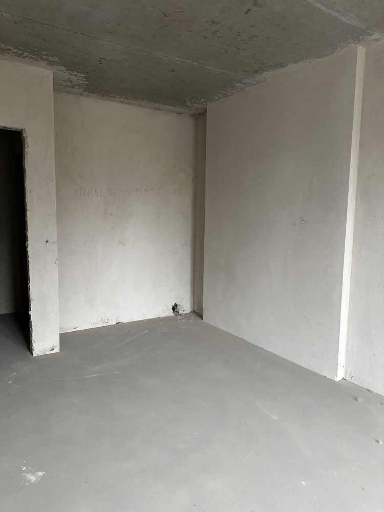 Продам 2-к с кладовкой ЖК Багговутовский вул.Загорівська 25