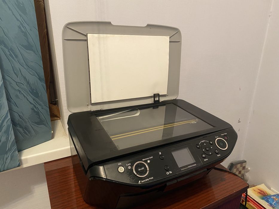 Принтер Epson Stylus PHOTO RX610