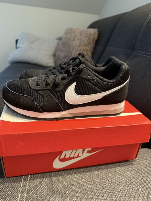 Nike MD runner 2 r:37,5