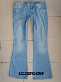 Spodnie damskie Wrangler Amanda niebieskie jeansy biodrówki W32 L34
