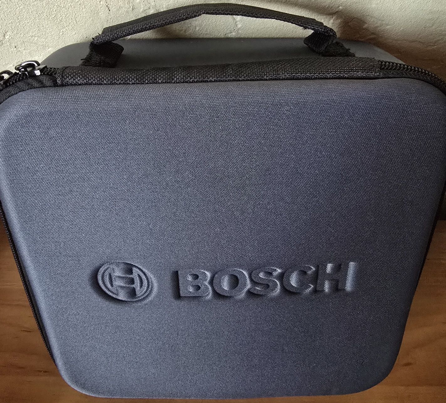 Bosch шуруповнрт 12v 2ah акб 100% оригінал