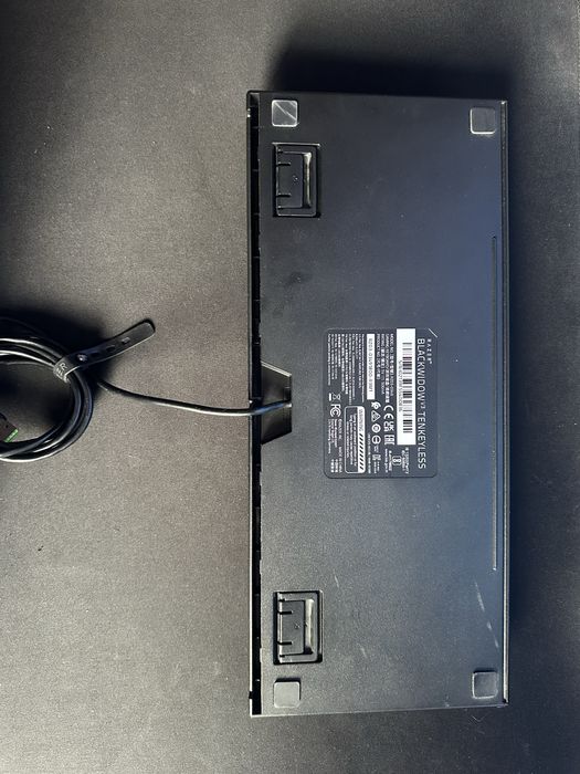 Механічна клавіатура Razer Blackwidow v3 Tenkeyless