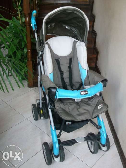 Carrinho bebé Chicco+ovo Chicco com base ISOFIX