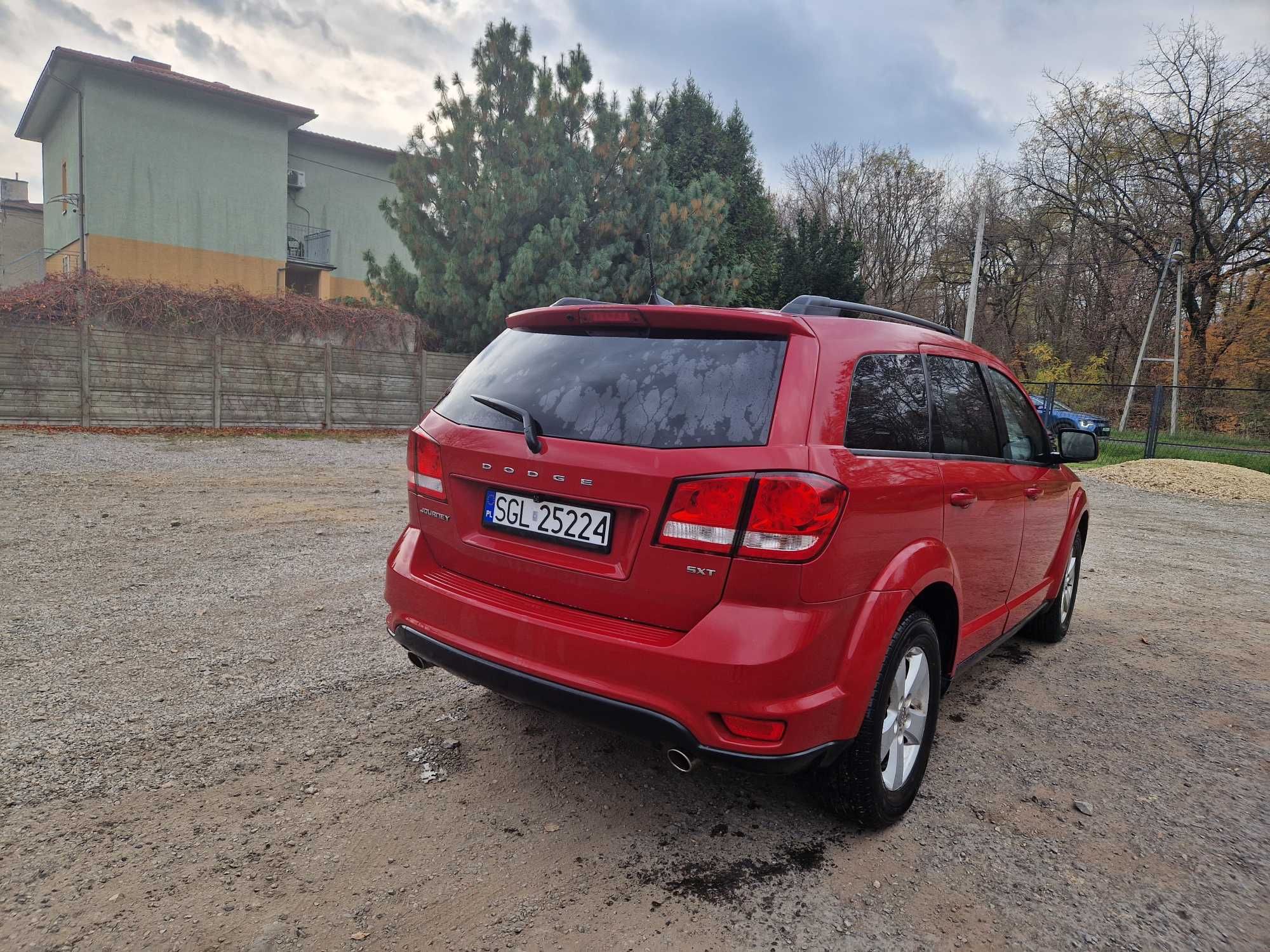 Ładny 7 osobowy 4x4