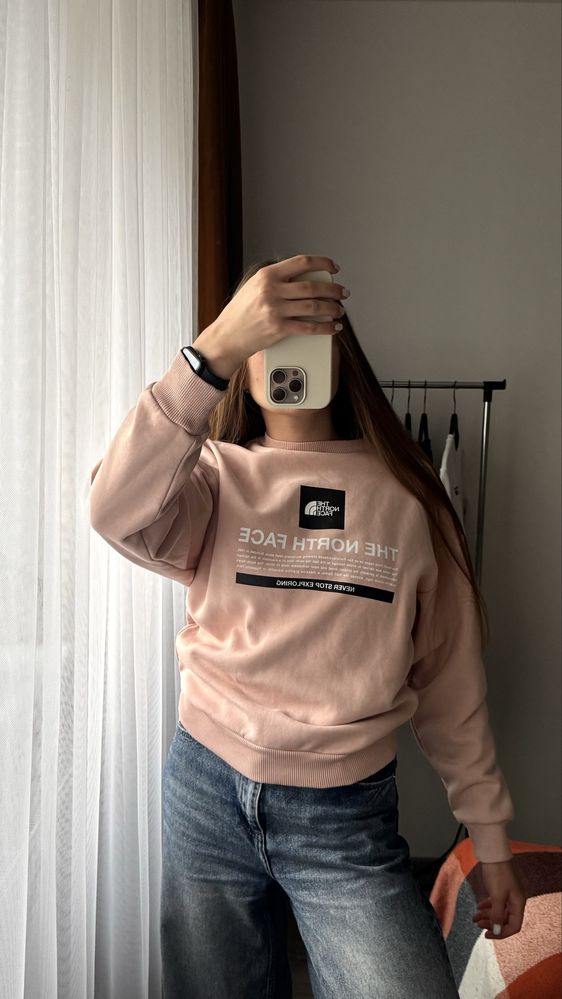 Жіночий оверсайз світшот The North Face