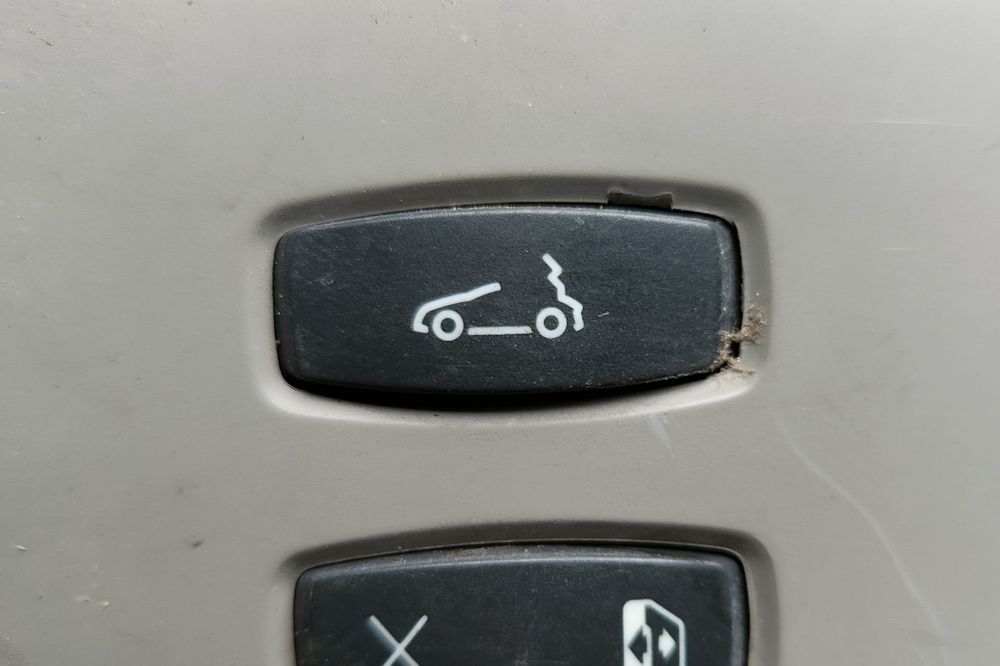 Renault Megane II Cabrio przełącznik dachu