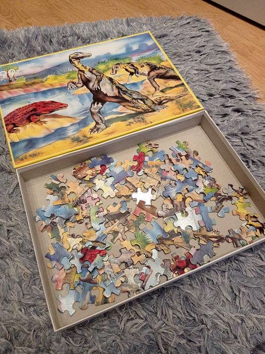 Puzzle z dinozaurami jurasic park 99 elementów