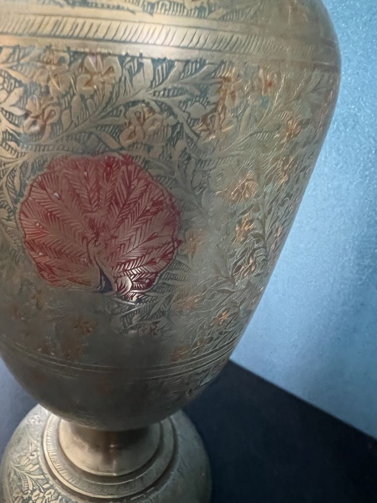 Винтажная индийская ваза