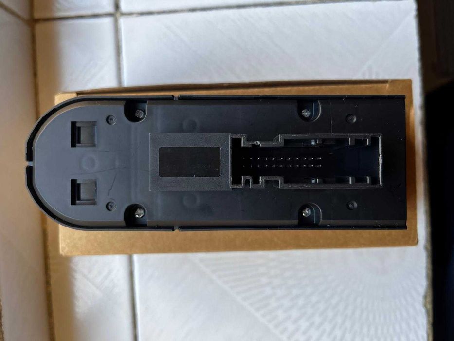 Opel Tigra Twintop 2004/2009 Interruptor de elevadores dos vidros NOVO