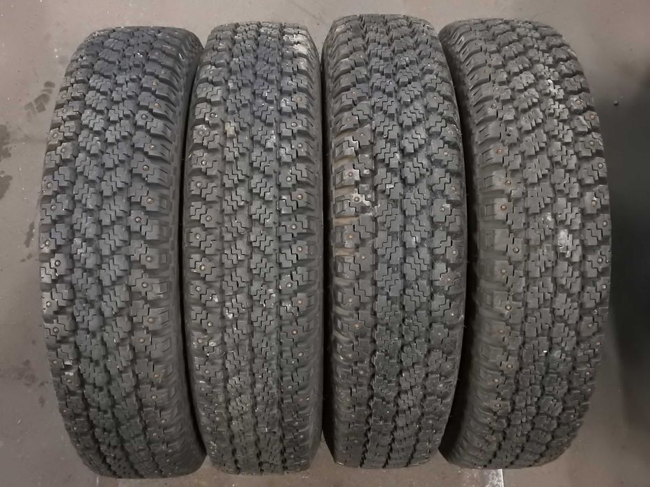4x Nokian Hakkapeliitta Nr 09 165 sr15 86Q KOLCE 9,5mm