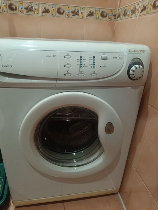 Продам пральну машину на запчастини