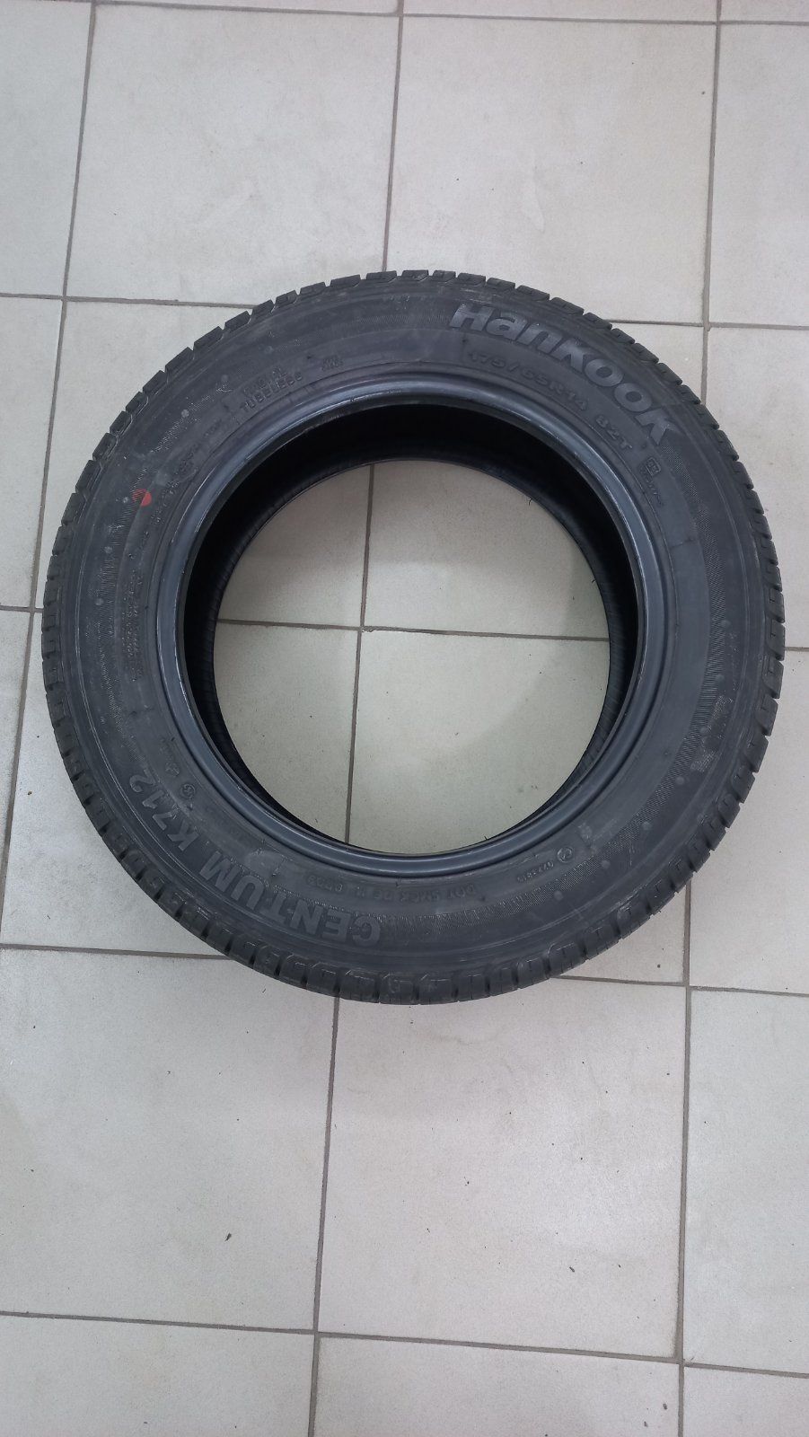 Шина Hankook 175/65 R14 MADE IN KOREA