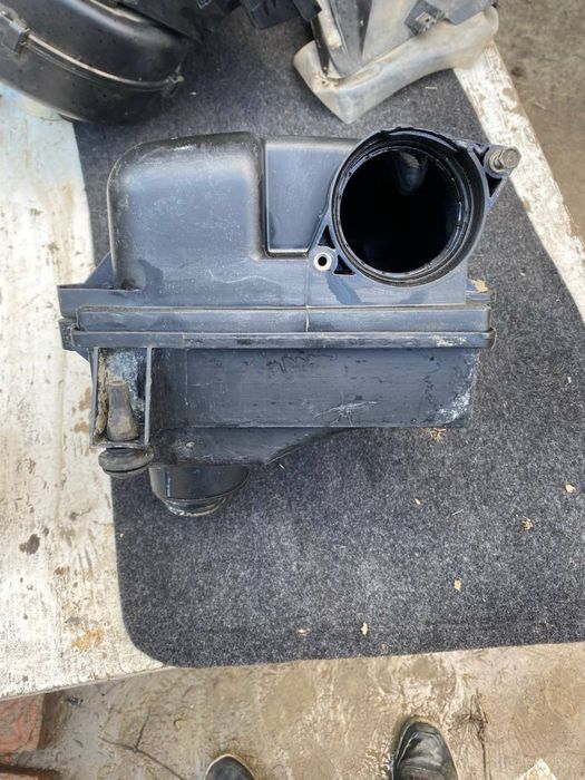 Корпус повітряного фільтра Ваз інжектор цілий