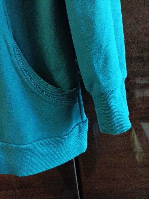 Новая спортивная кофта