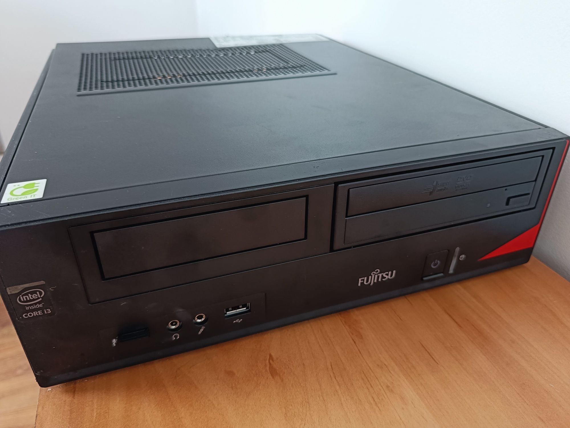 Komputer stacjonarny PC Fujitsu