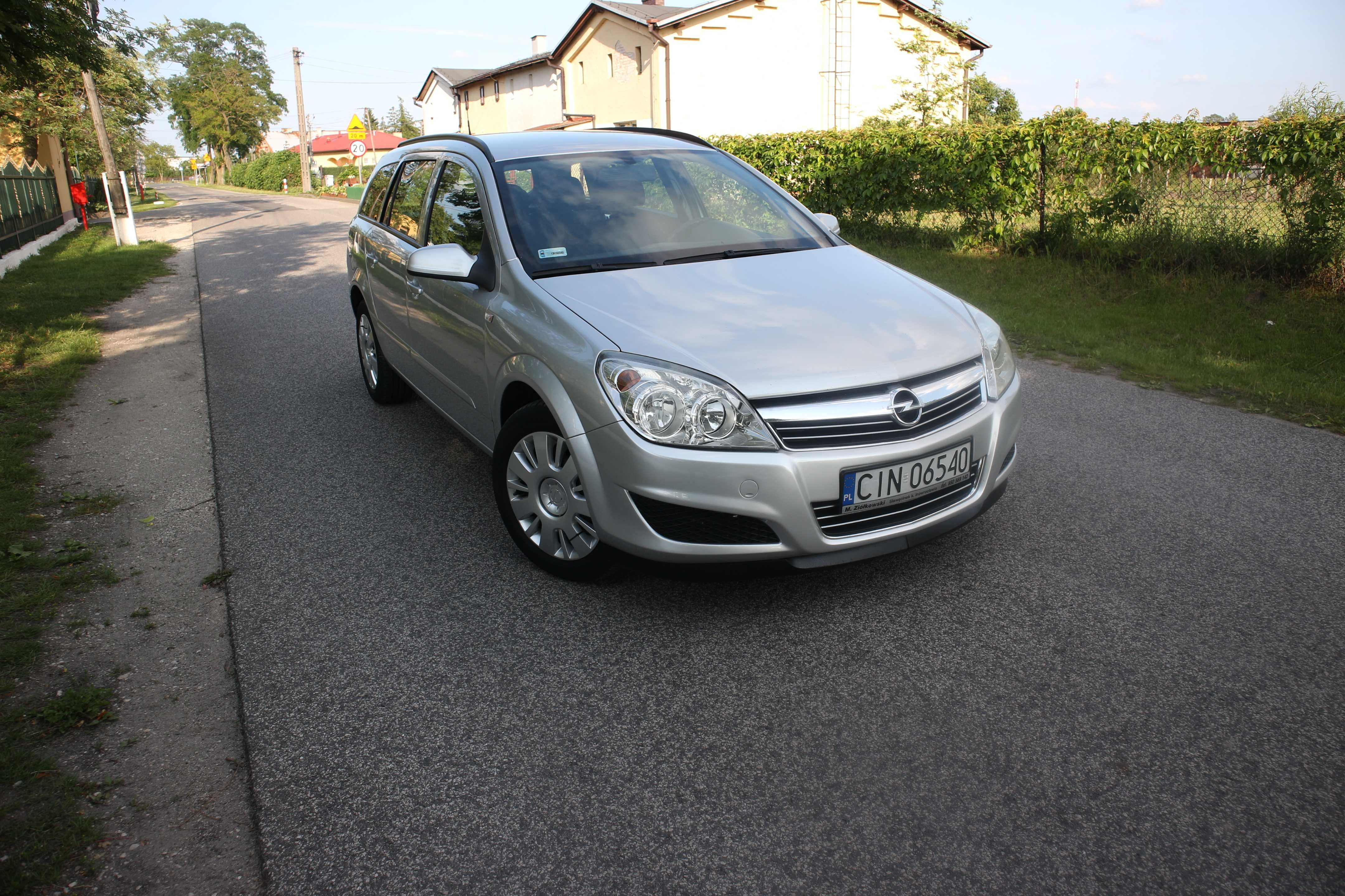 Opel Astra Zadbana Zarejestrowana
