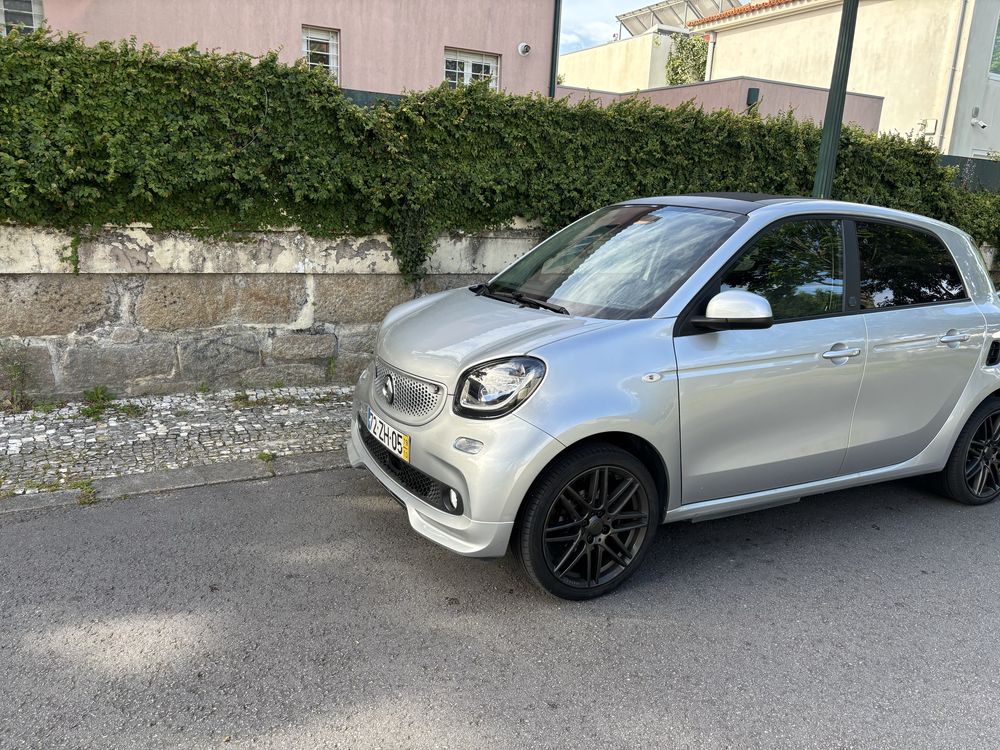 Smart forfour eletrico Brabus