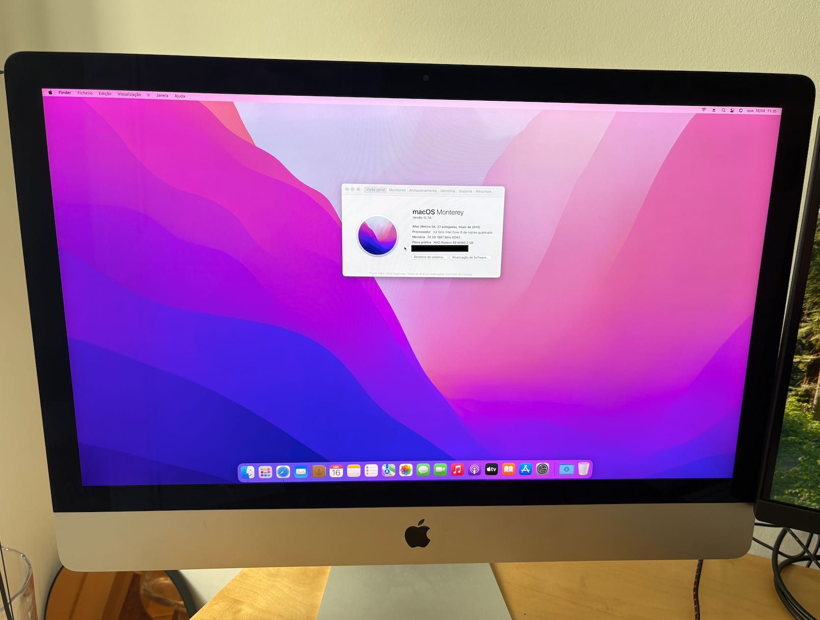 iMac (Retina 5K, 27-inch, Late 2015)