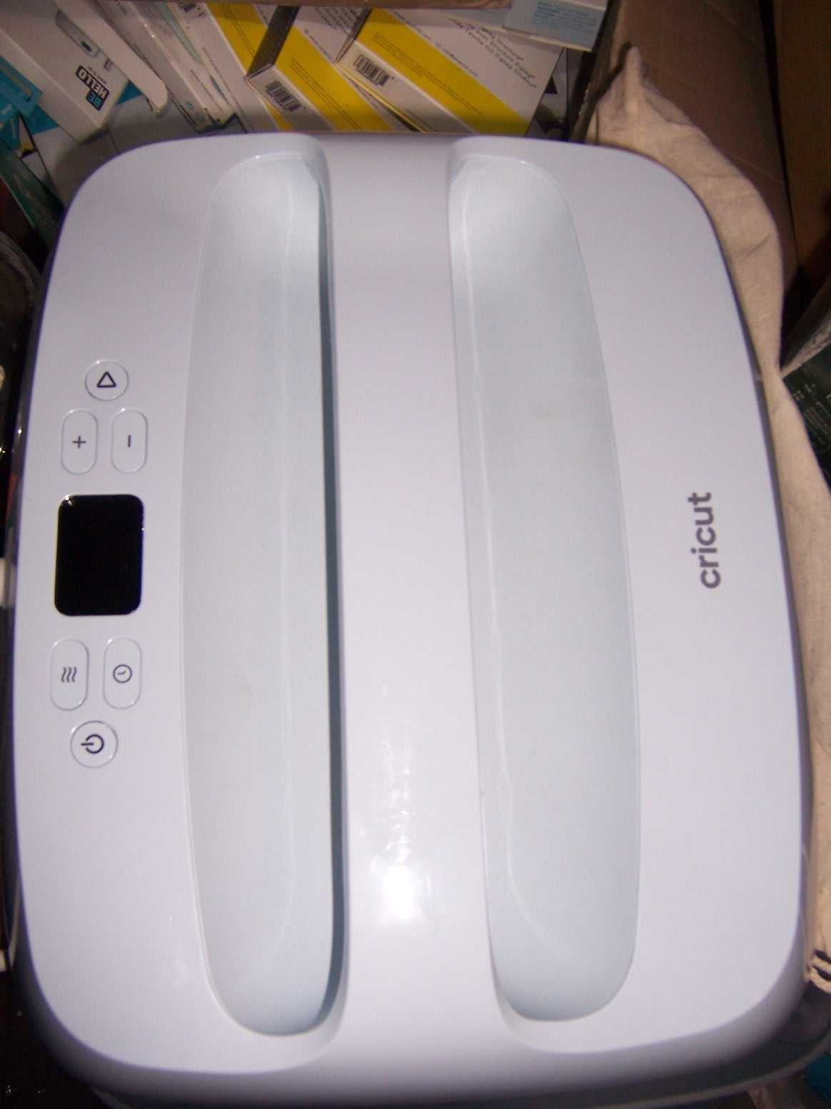 Термопрес Cricut Easypress 3 22.5x22.5 см