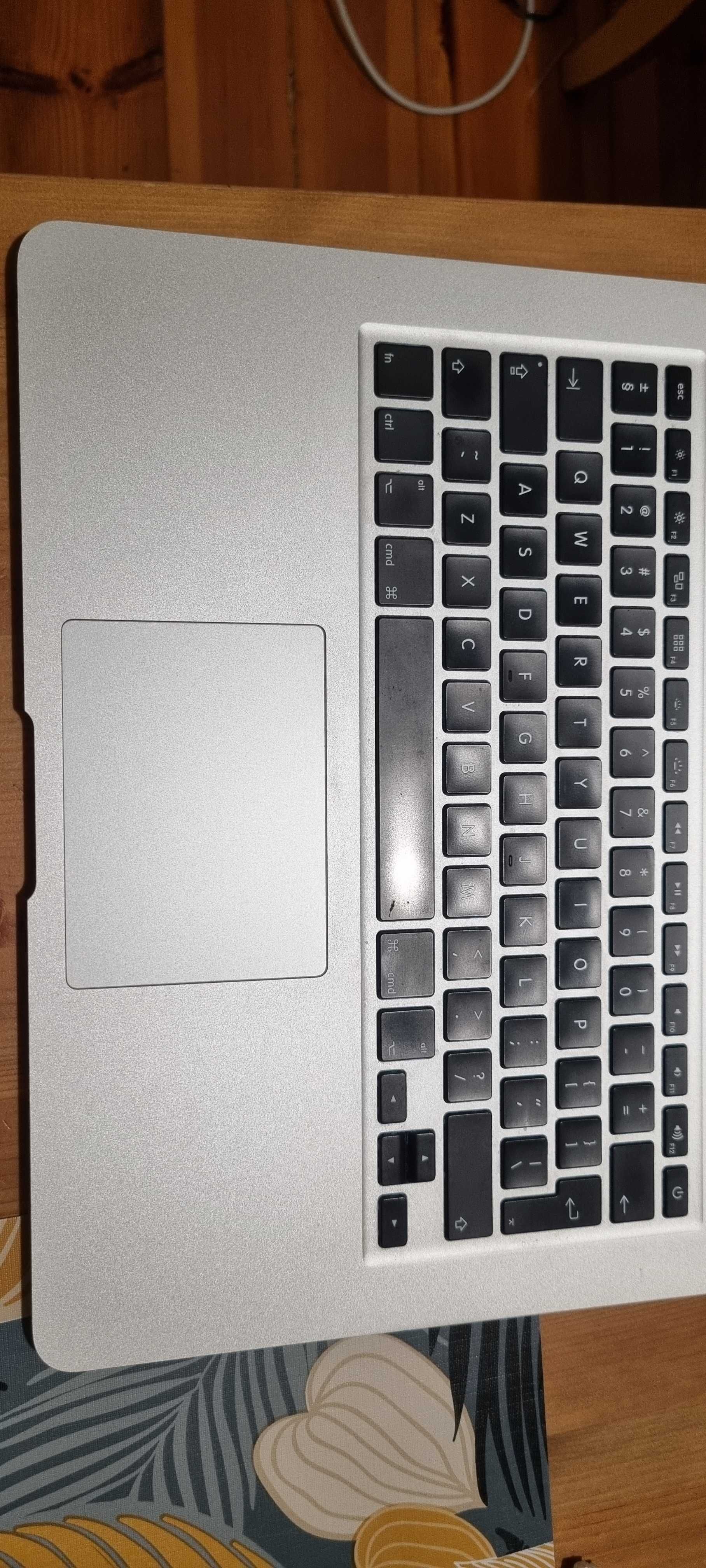 LAPTOP Appla model: A1466