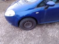 Błotnik fiat grande Punto