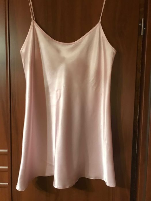 Koszula nocna satynowa fioletowa lub jasnoniebeska, biała, ecru