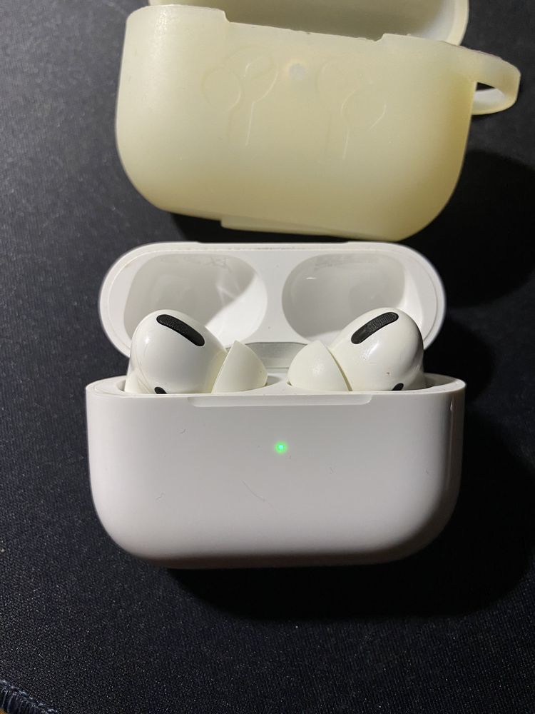 Air pods pro Apple