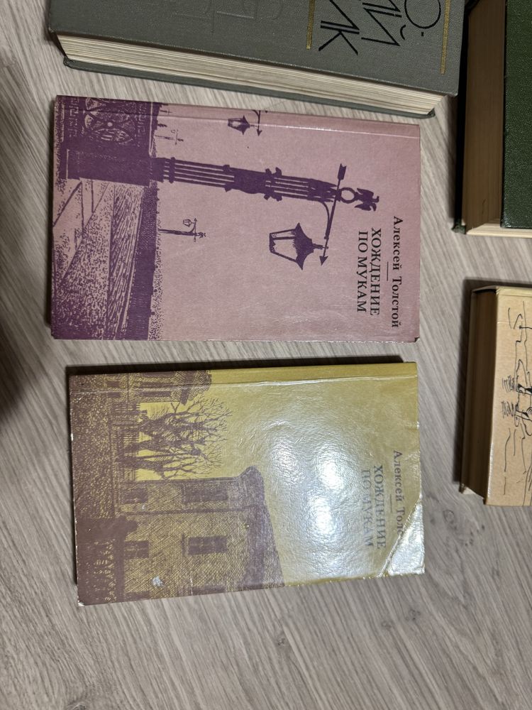 Книги Толстой (хождение по мукам) / марк твен/ ру-укр словарь/ словник