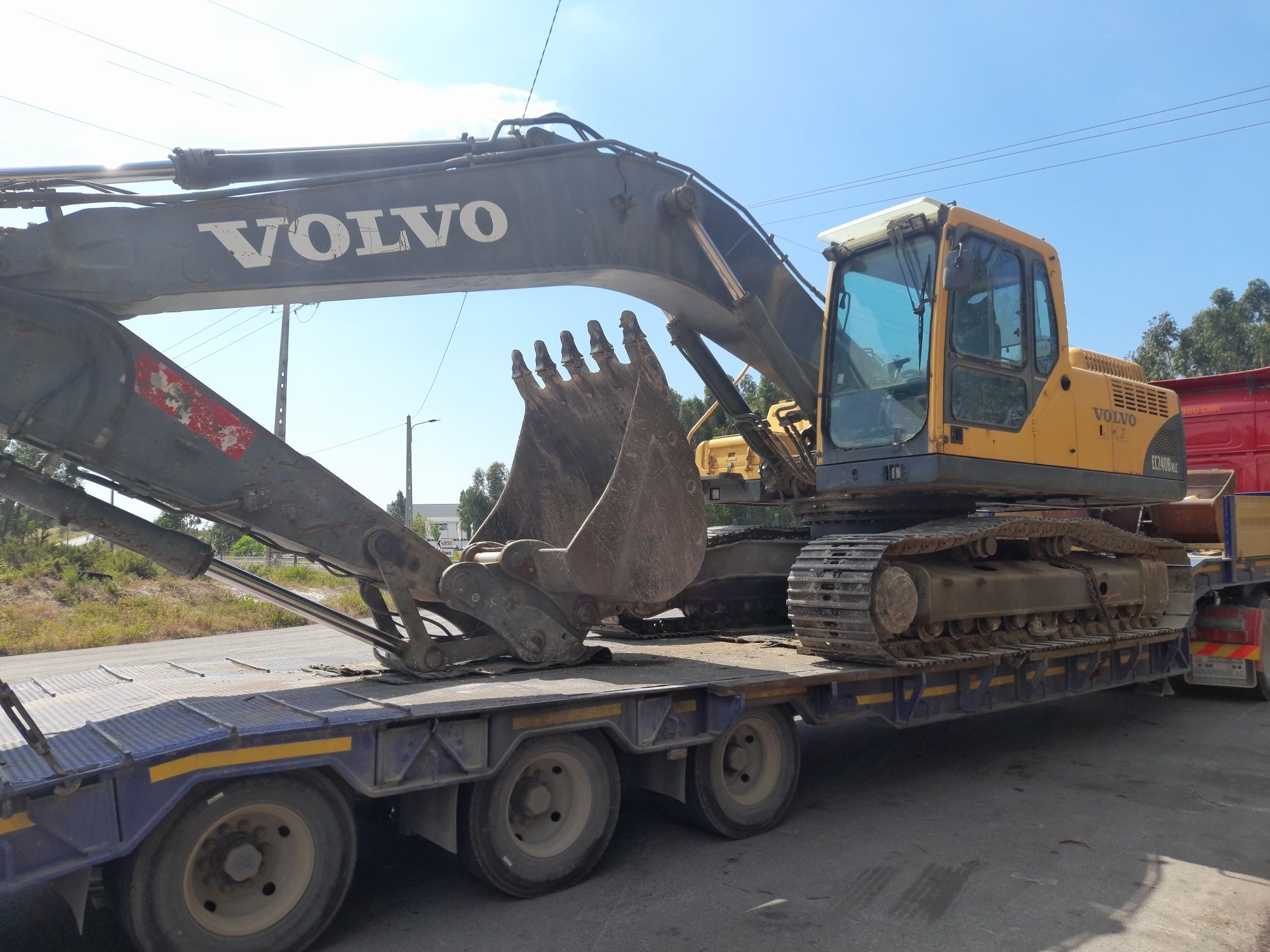 Giratória volvo 240B engate rapido