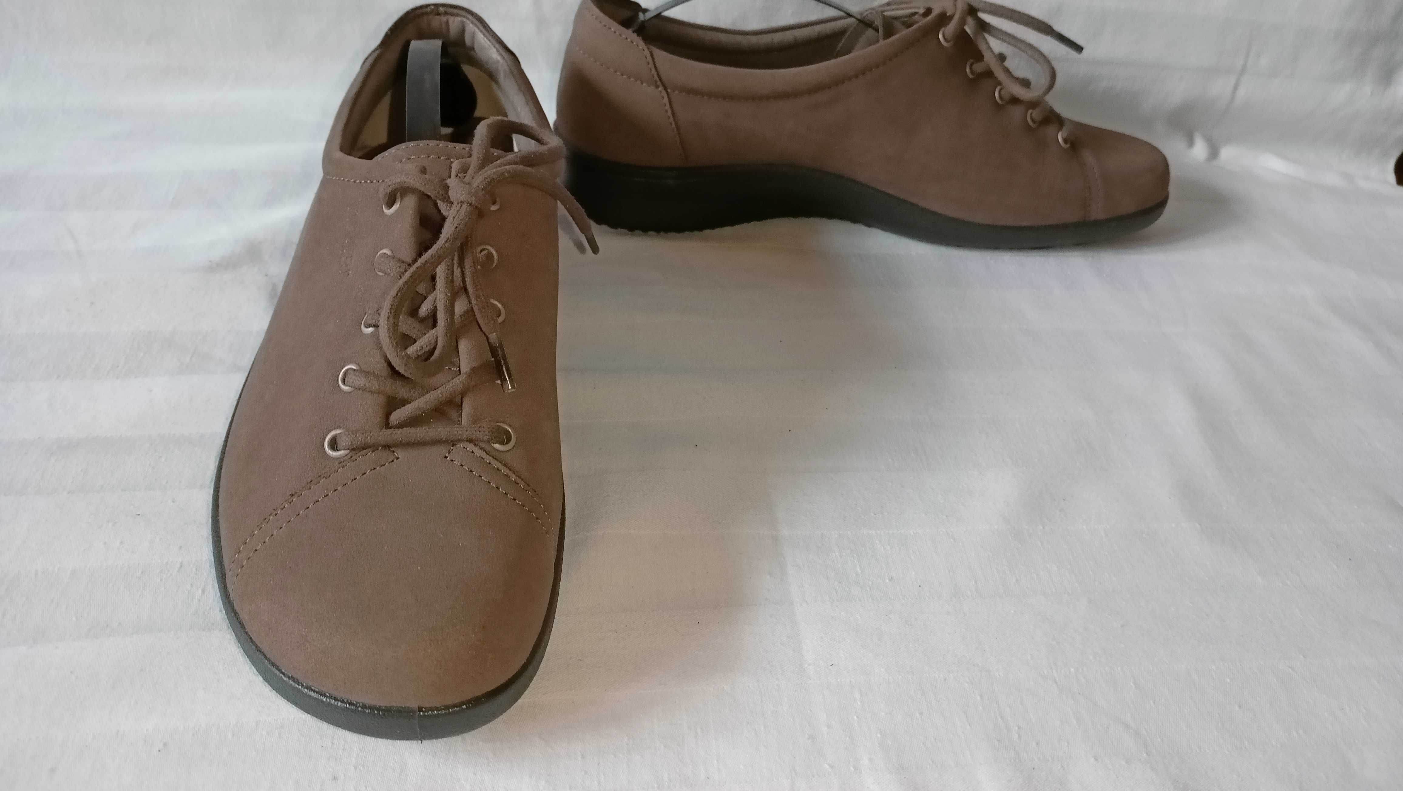 Hotter roz.41 / UK 7 /- dł. wkł.26,5 cm- skóra- super stan