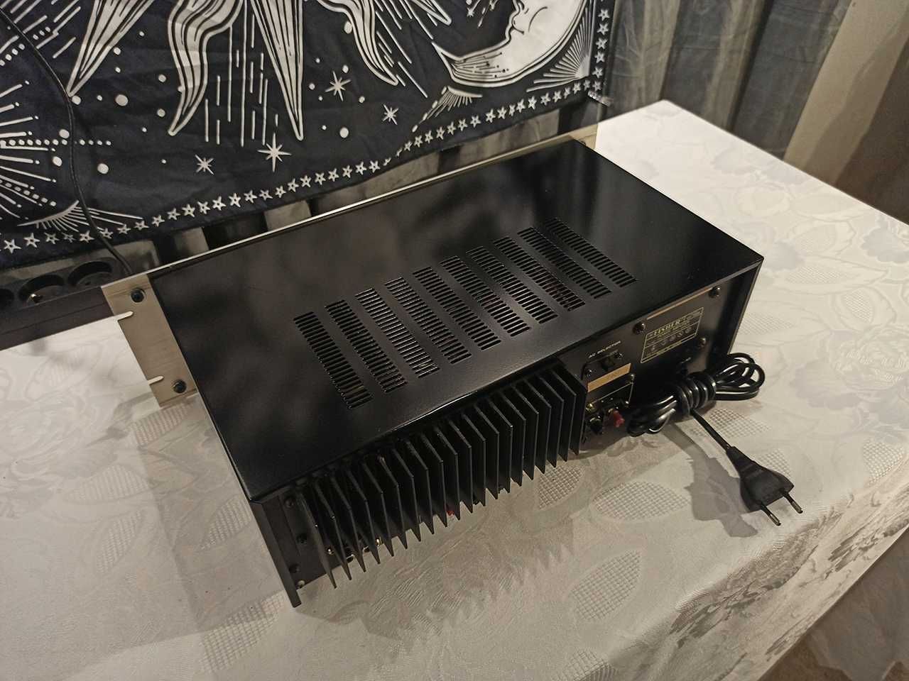 Końcówka mocy wzmacniacz FISHER CP-7000