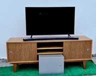 Móvel Vintage "Gato Preto"+Samsung 4K Ultra Hd Smart Tv + Soundbar