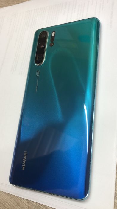 Телефон HUAWEI P30 Pro