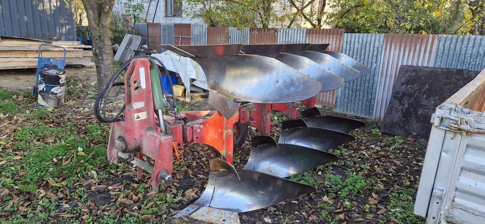 Pług obrotowy unia IBIS XXL 4+1 , liniowanie hydrauliczne