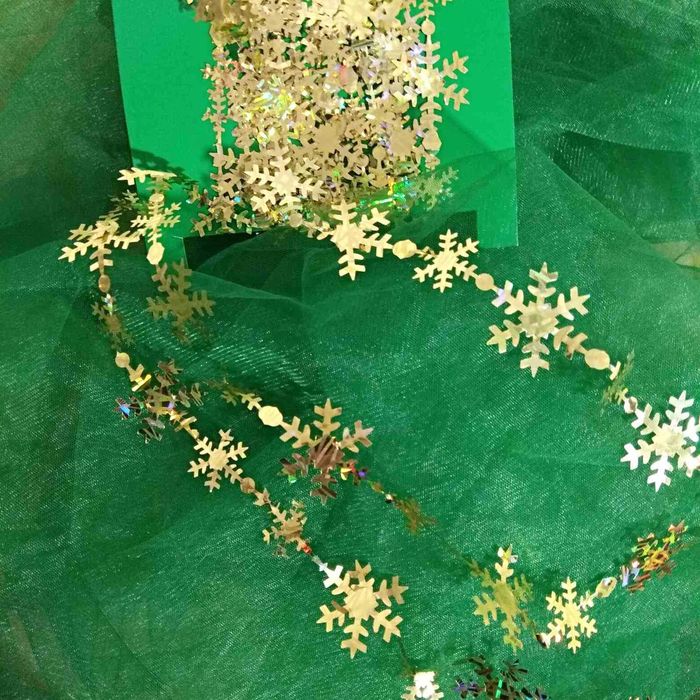 Новорічна ялинкова прикраса / Гірлянди Сніжинки Дощик