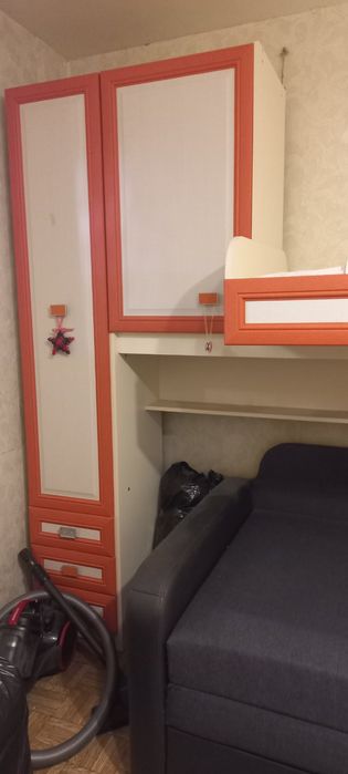 Дитяча стінка,меблі