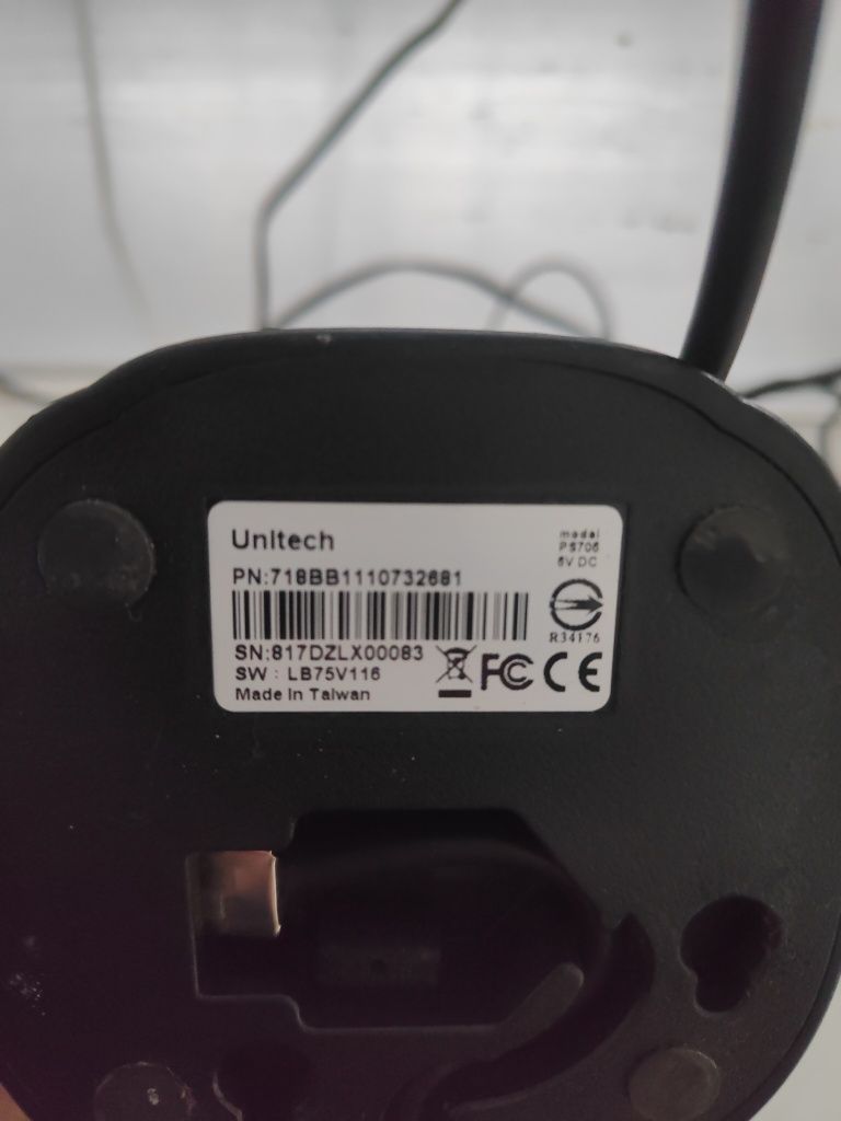 Czytnik kodów Unitech PS705 laserowy wieloliniowy skaner kasowy