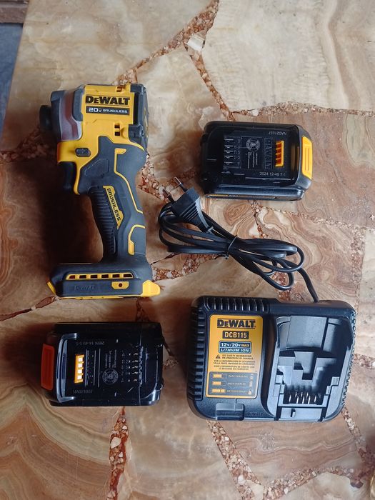 Набір оригінальний Dewalt DCF 850