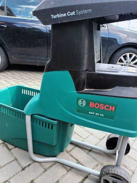 Rozdrabniacz AXT 25 TC o mocy 2500 W marki Bosch