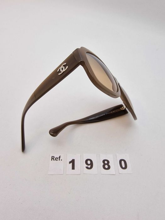 Óculos de Sol Chanel