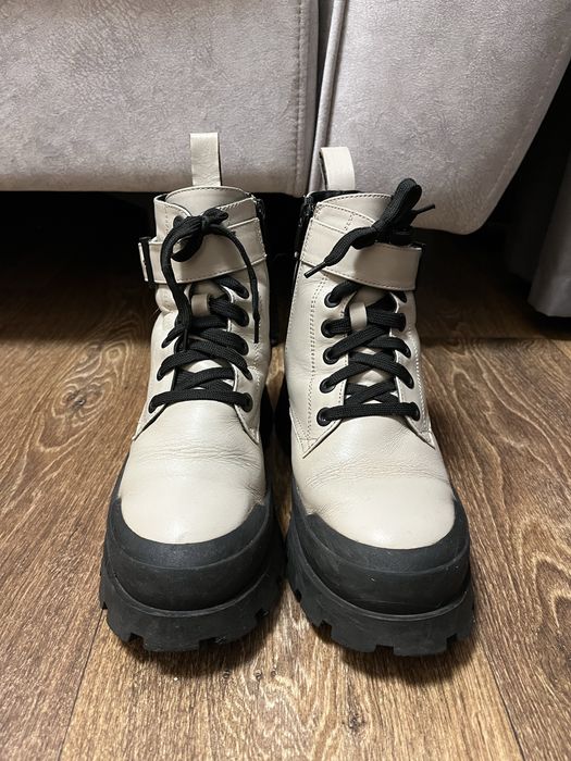 Зимові жіночі черевики