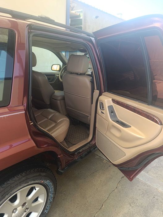 Jeep Grand Cherokee .